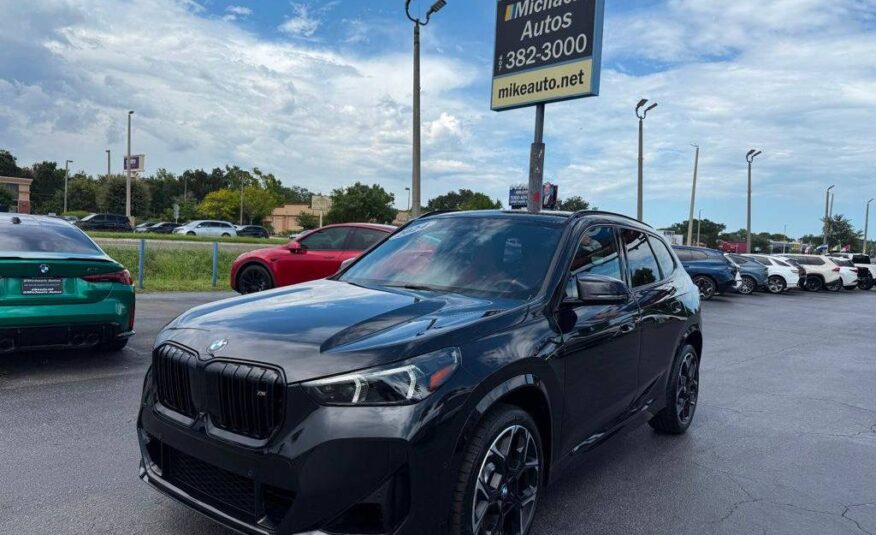 2024 BMW X1