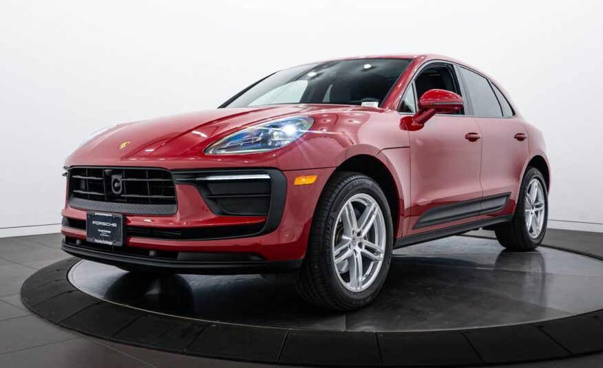 2025 Porsche Macan Macan