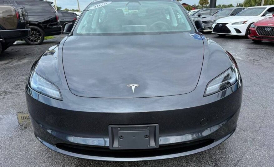 2025 Tesla Model 3 Long Range AWD