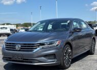 2022 Volkswagen Passat 2.0T Limited Edition