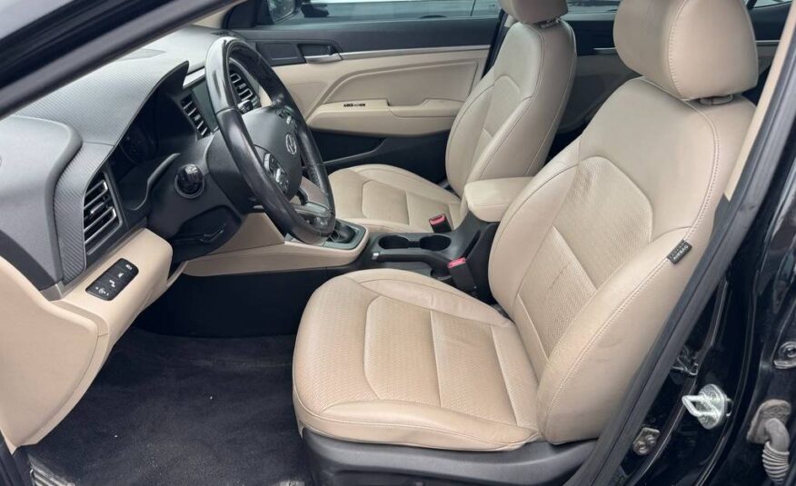 2020 Hyundai Elantra Limited 2.0L IVT