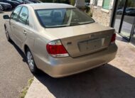 2005 Toyota Camry LE I4