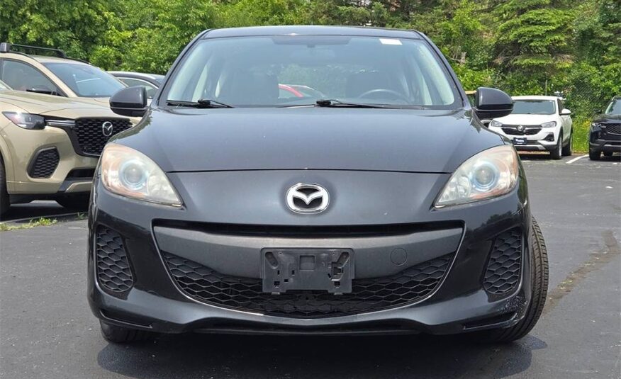 2013 Mazda Mazda3 i Grand Touring 5-Door Manual