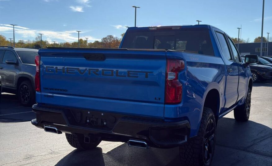 2025 Chevrolet Silverado 1500 LT Trail Boss Crew Cab Short Bed 4WD