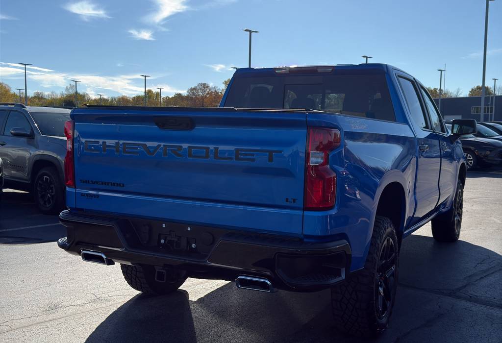 2025 Chevrolet Silverado 1500 LT Trail Boss Crew Cab Short Bed 4WD