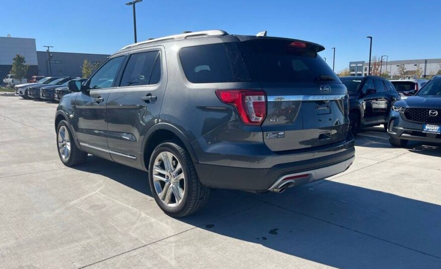 2017 Ford Explorer