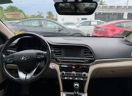 2020 Hyundai Elantra Limited 2.0L IVT