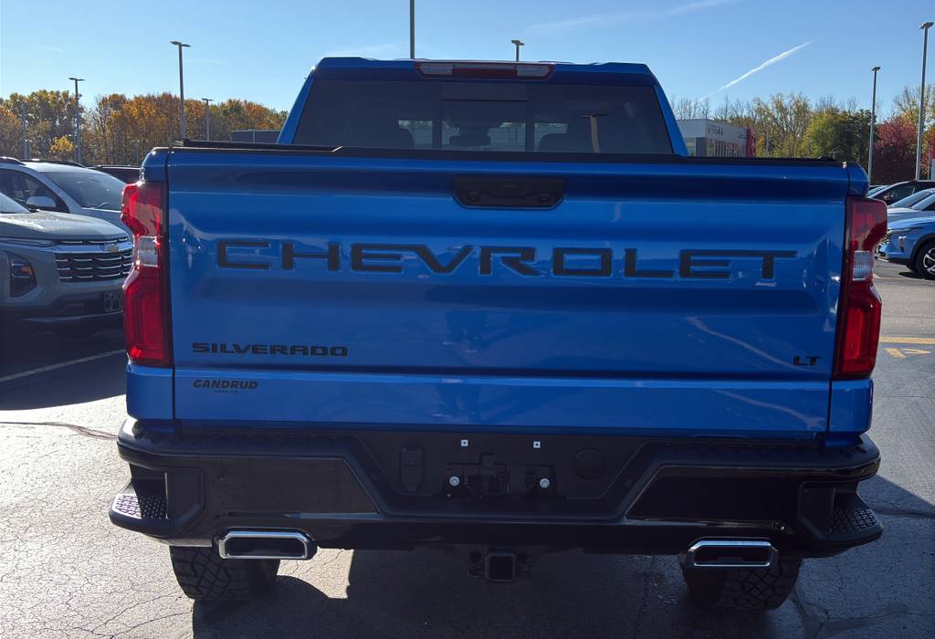 2025 Chevrolet Silverado 1500 LT Trail Boss Crew Cab Short Bed 4WD