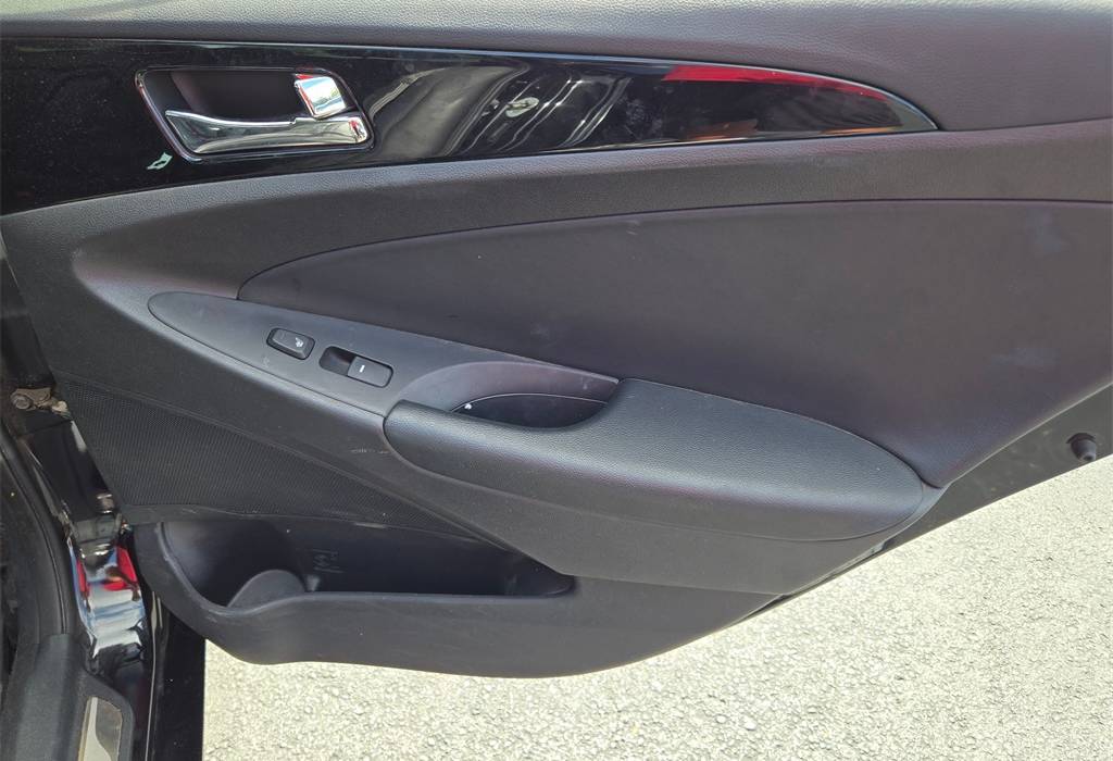 2013 Hyundai Sonata Limited 2.4L