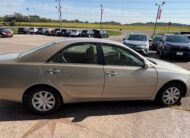 2005 Toyota Camry LE I4