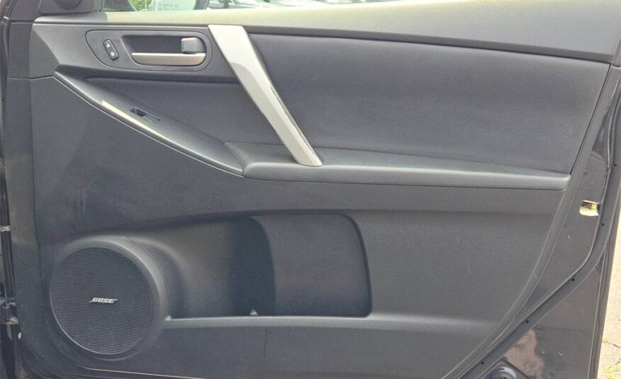 2013 Mazda Mazda3 i Grand Touring 5-Door Manual