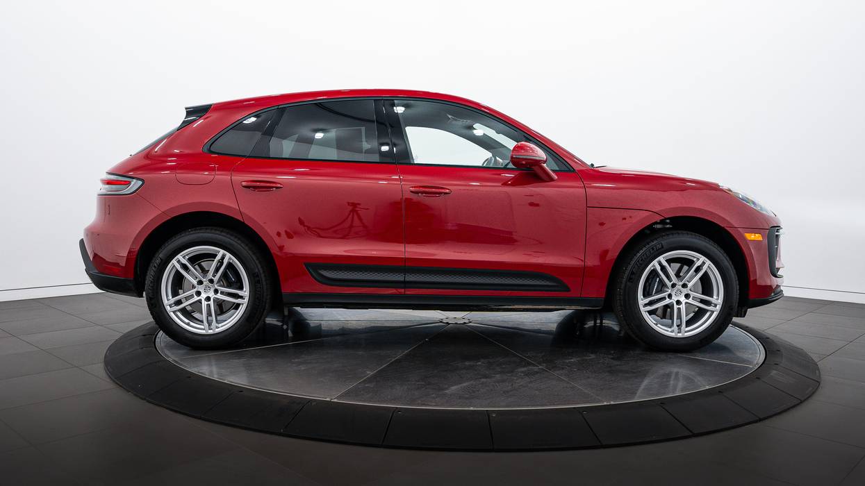 2025 Porsche Macan Macan