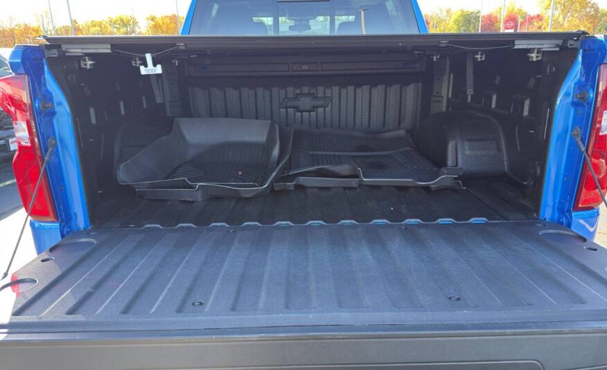 2025 Chevrolet Silverado 1500 LT Trail Boss Crew Cab Short Bed 4WD