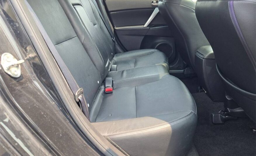 2013 Mazda Mazda3 i Grand Touring 5-Door Manual