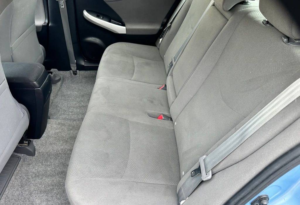 2013 Toyota Prius Plug-in Hybrid Advanced