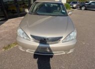 2005 Toyota Camry LE I4