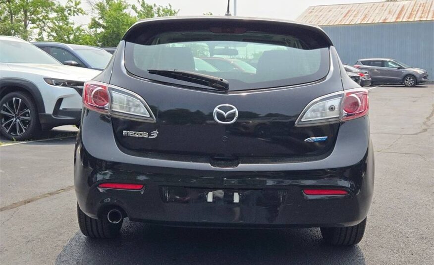 2013 Mazda Mazda3 i Grand Touring 5-Door Manual