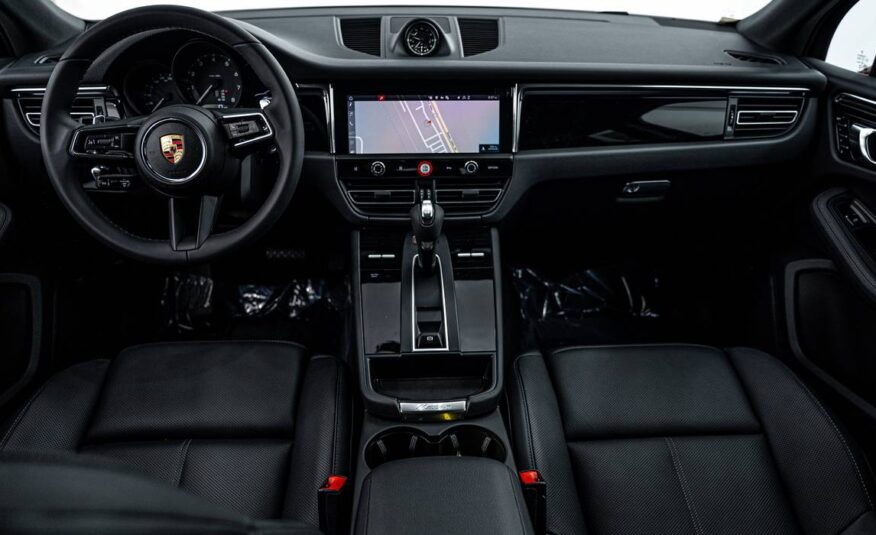 2025 Porsche Macan Macan