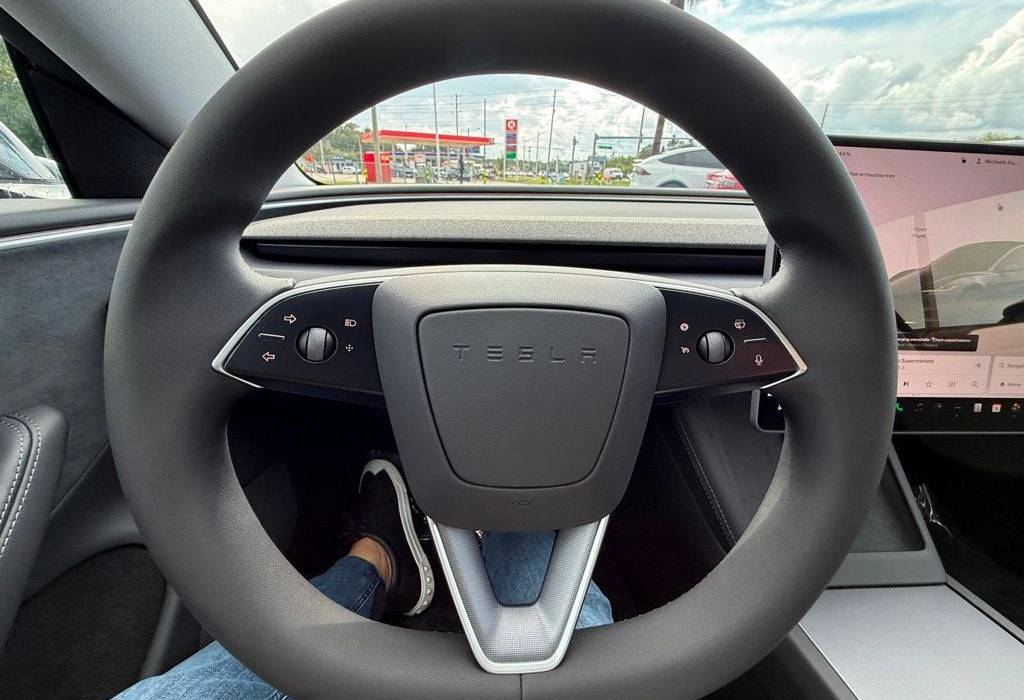 2025 Tesla Model 3 Long Range AWD