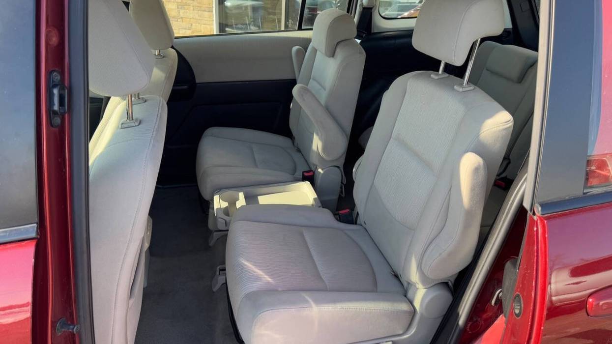 2009 Mazda Mazda5 Touring Automatic