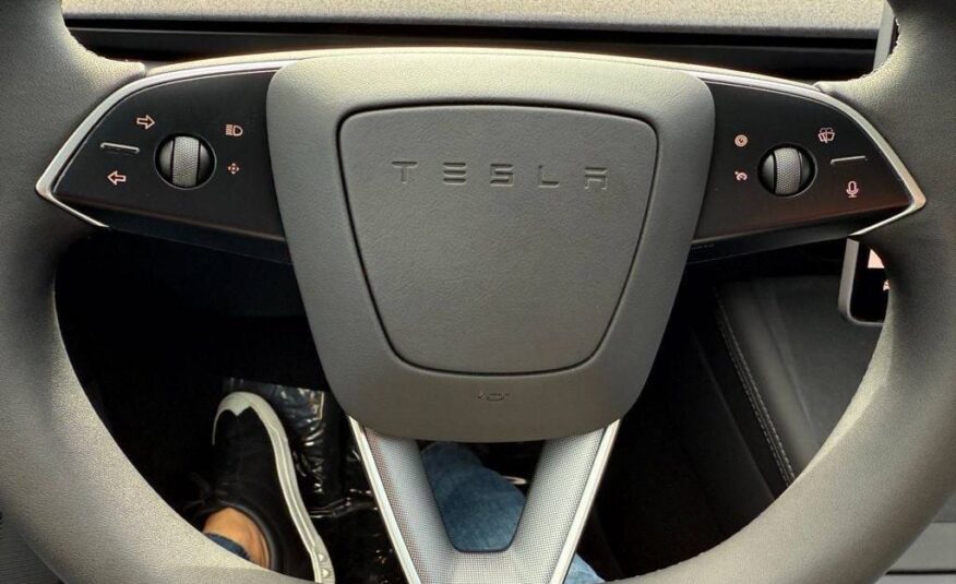 2025 Tesla Model 3 Long Range AWD