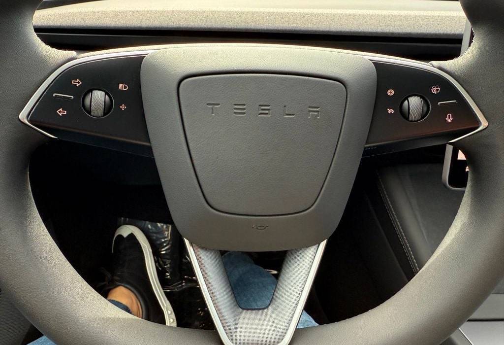 2025 Tesla Model 3 Long Range AWD