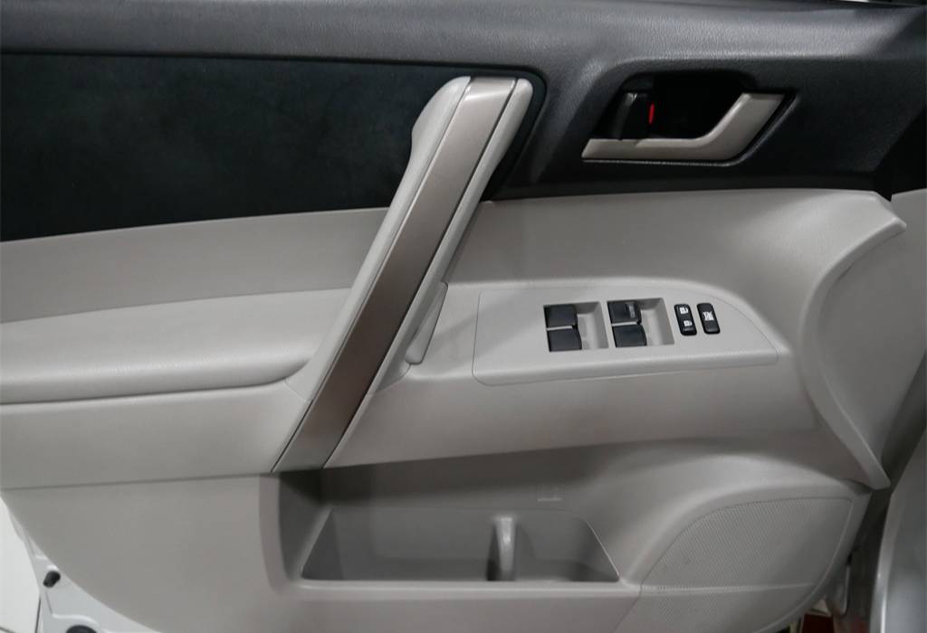 2009 Toyota Highlander Sport V6 FWD