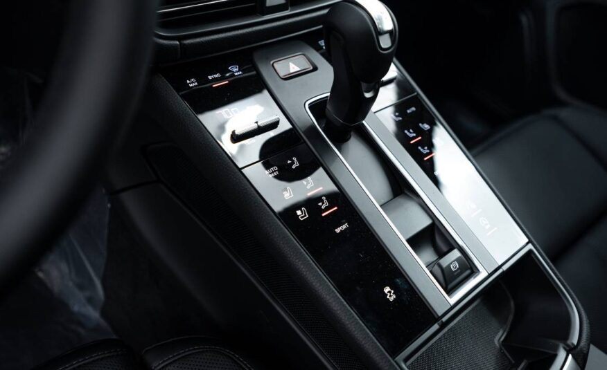 2025 Porsche Macan Macan