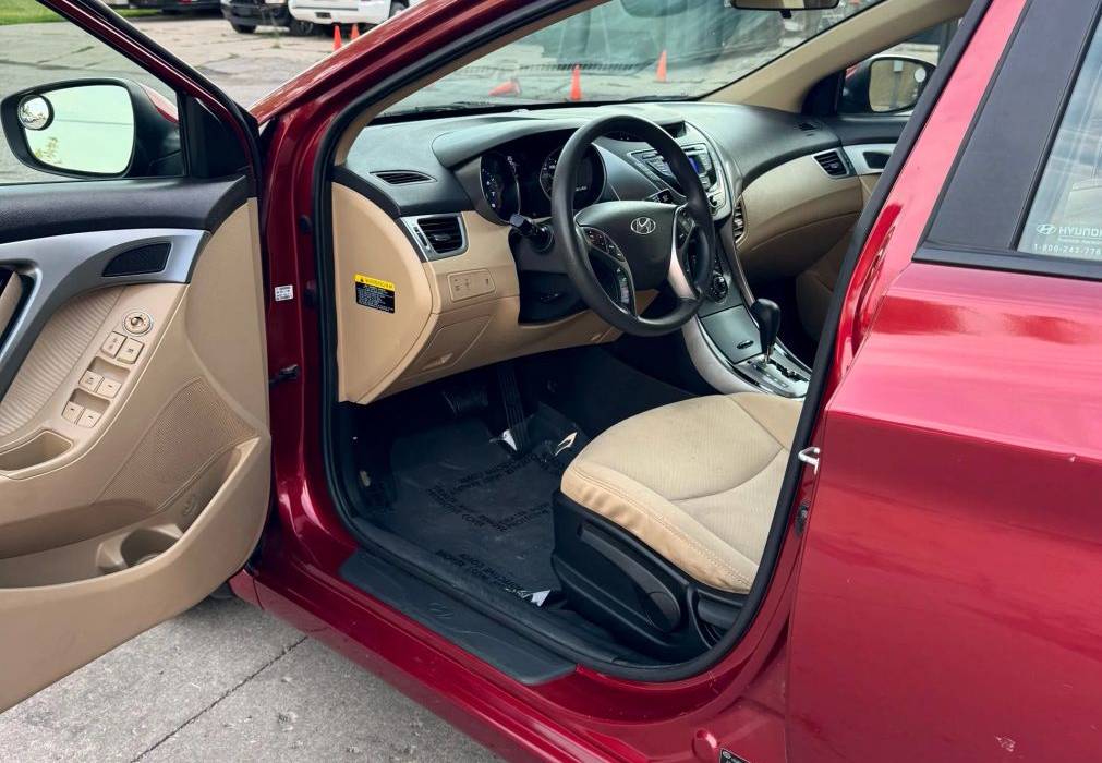 2013 Hyundai Elantra GLS Sedan Automatic