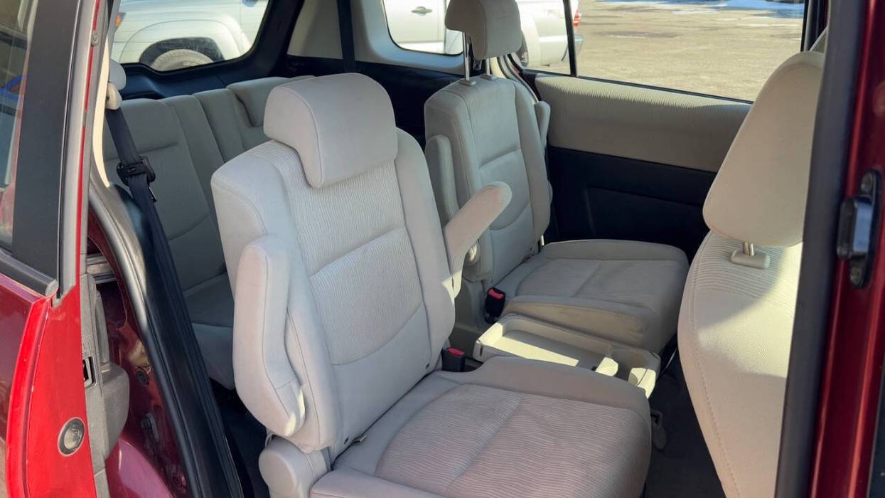 2009 Mazda Mazda5 Touring Automatic