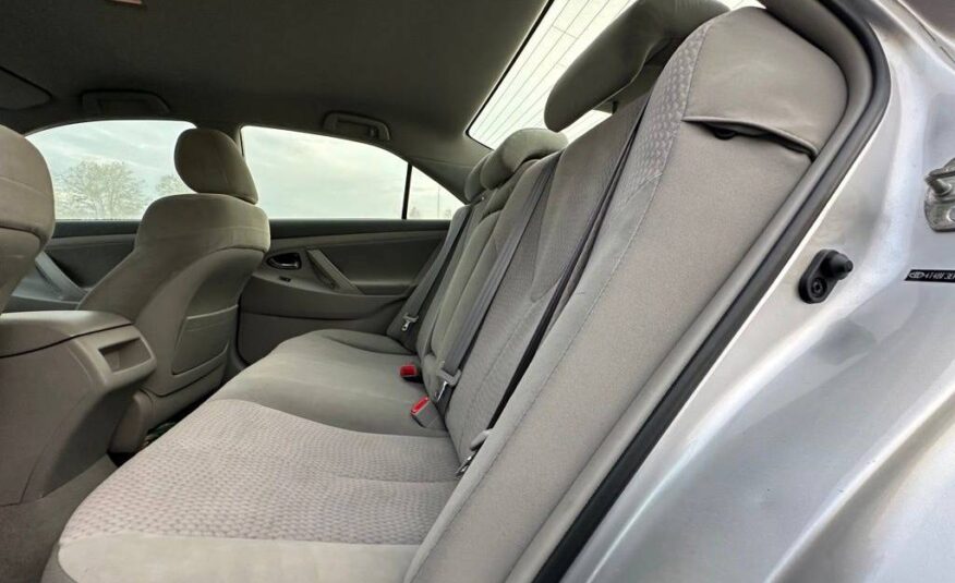 Toyota Camry 2010 LE