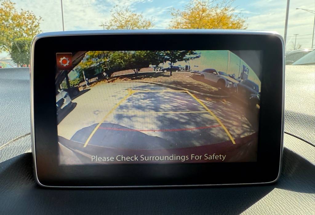 2016 Mazda Mazda3 i Touring 5-Door Automatic