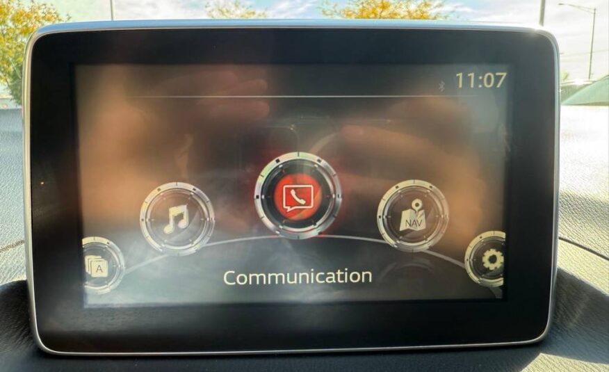 2016 Mazda Mazda3 i Touring 5-Door Automatic
