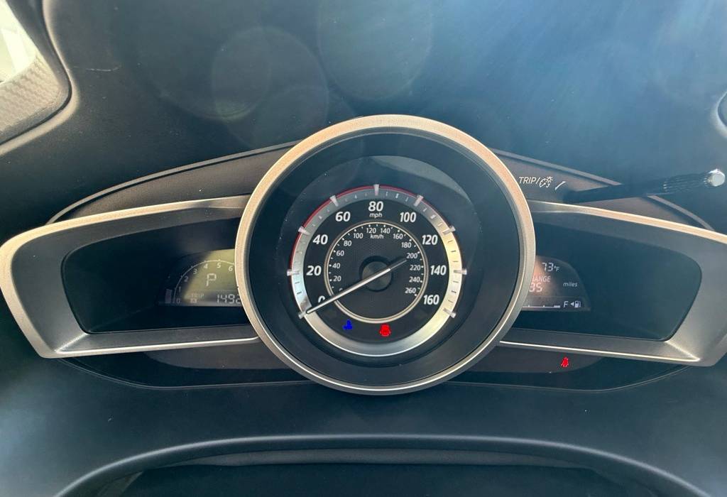 2016 Mazda Mazda3 i Touring 5-Door Automatic
