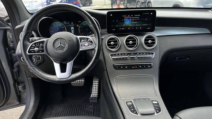2021 Mercedes-Benz GLC