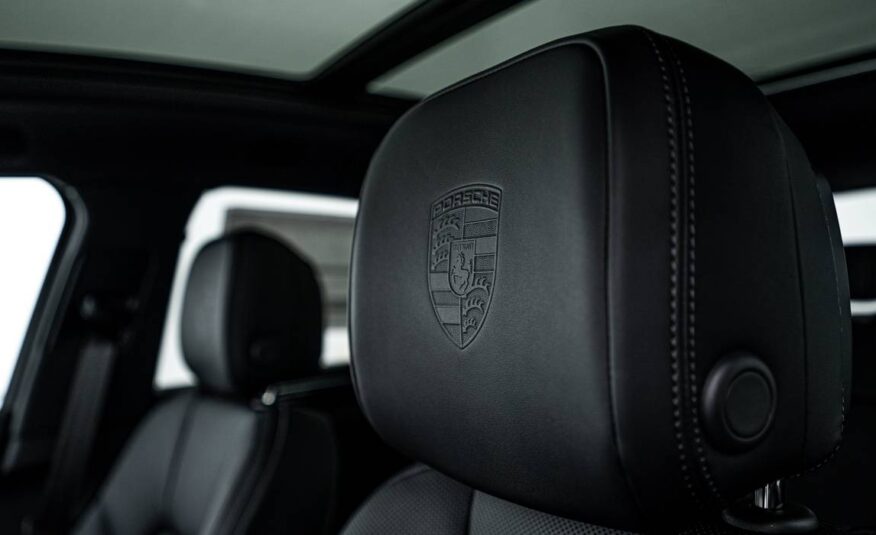 2025 Porsche Macan Macan