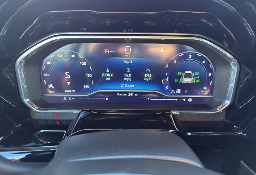 2025 Chevrolet Silverado 1500 LT Trail Boss Crew Cab Short Bed 4WD