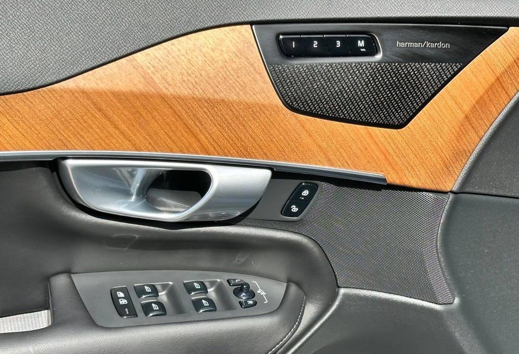 2024 Volvo XC90 Recharge