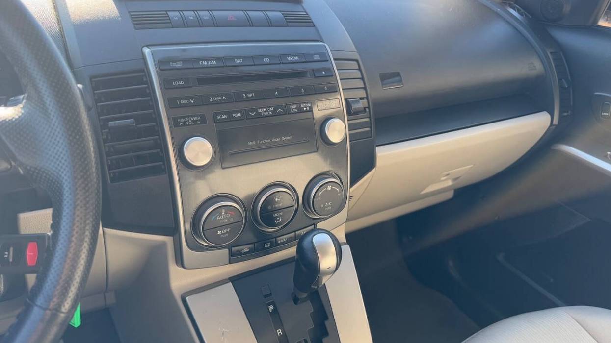 2009 Mazda Mazda5 Touring Automatic