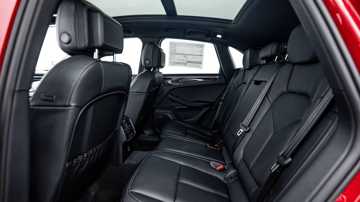 2025 Porsche Macan Macan