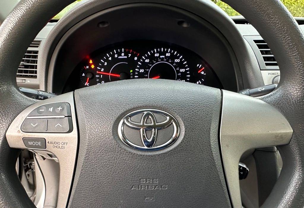 Toyota Camry 2010 LE