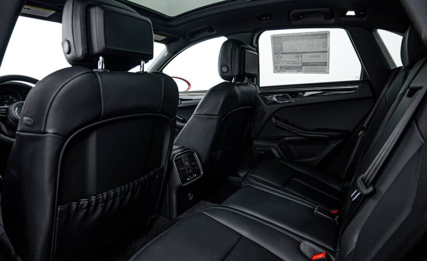 2025 Porsche Macan Macan