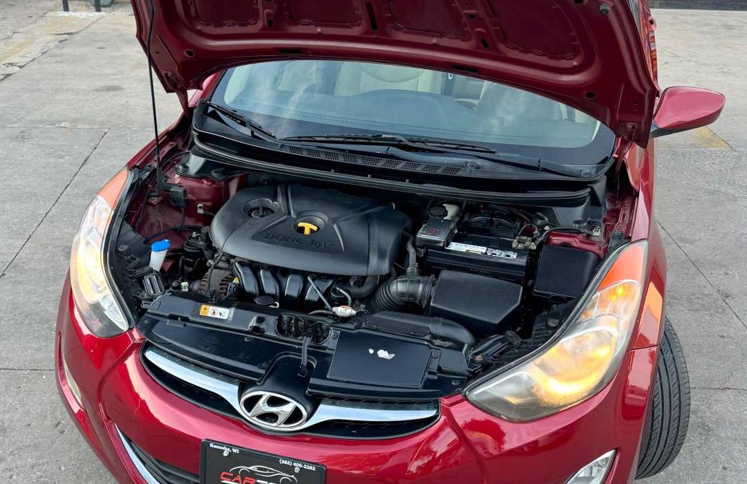 2013 Hyundai Elantra GLS Sedan Automatic