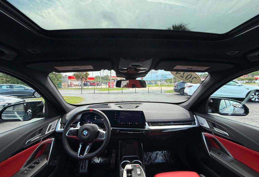 2024 BMW X1