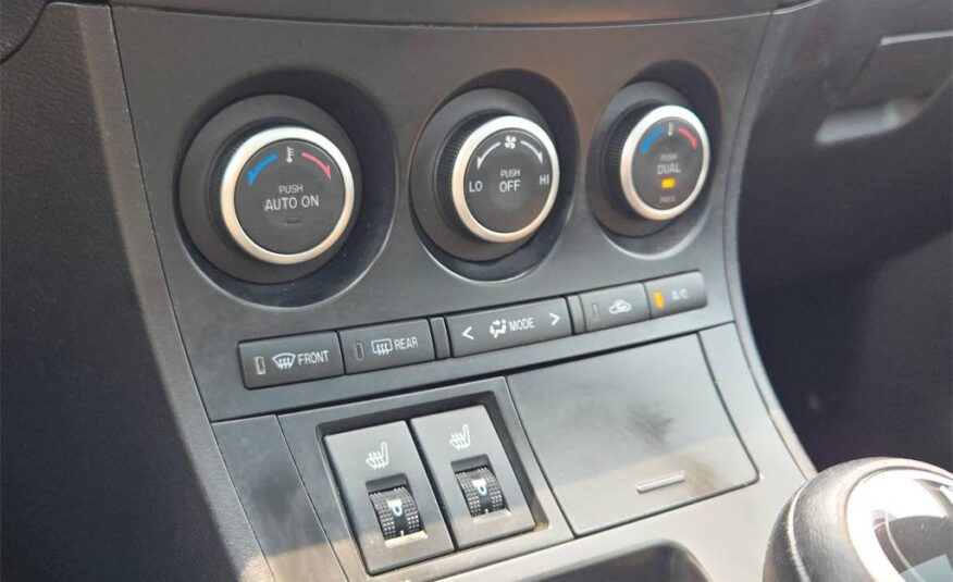 2013 Mazda Mazda3 i Grand Touring 5-Door Manual