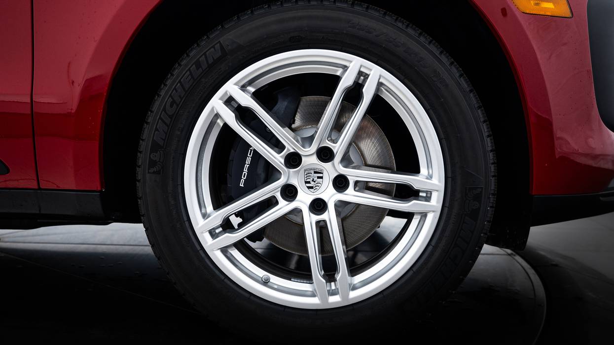 2025 Porsche Macan Macan