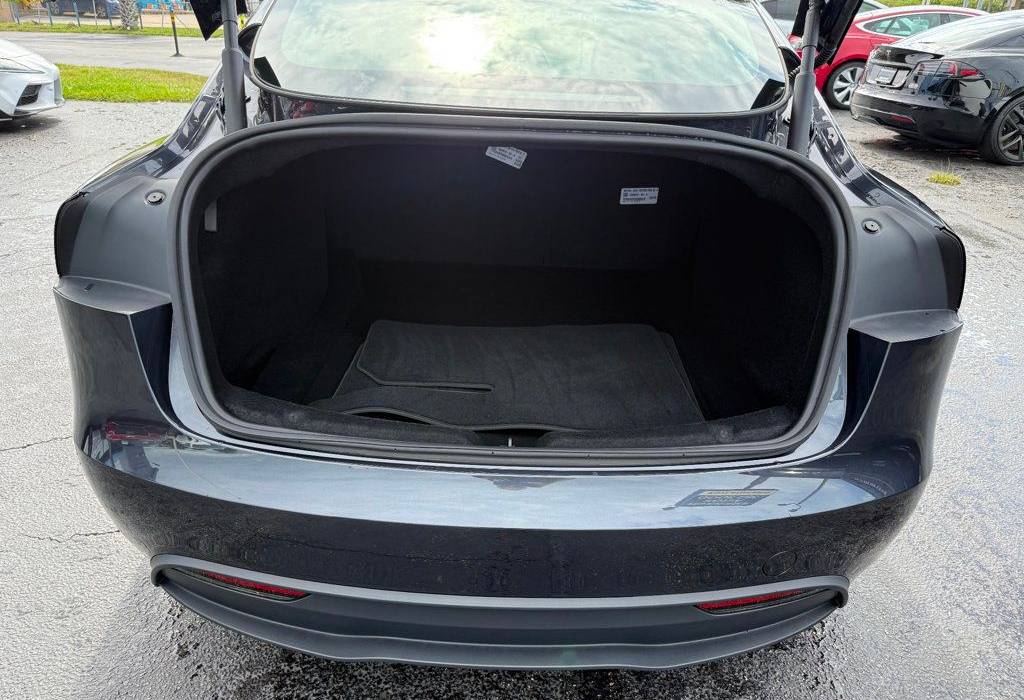 2025 Tesla Model 3 Long Range AWD