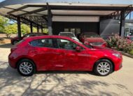 2016 Mazda Mazda3 i Touring 5-Door Automatic