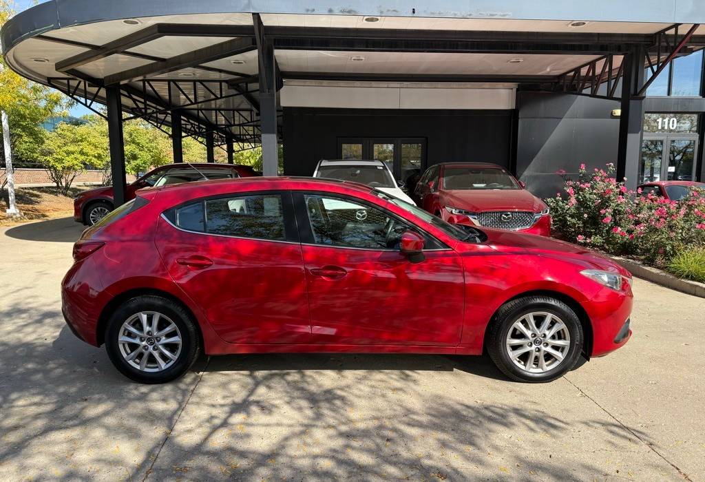 2016 Mazda Mazda3 i Touring 5-Door Automatic