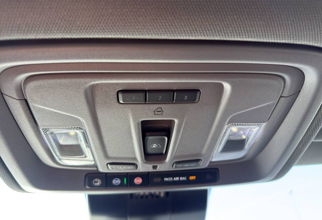 2025 Chevrolet Silverado 1500 LT Trail Boss Crew Cab Short Bed 4WD